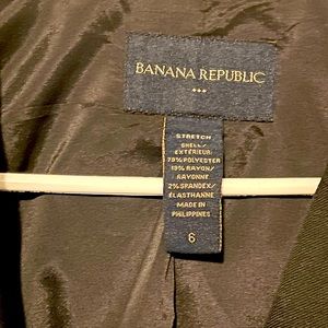 Black banana republic blazer size 6
